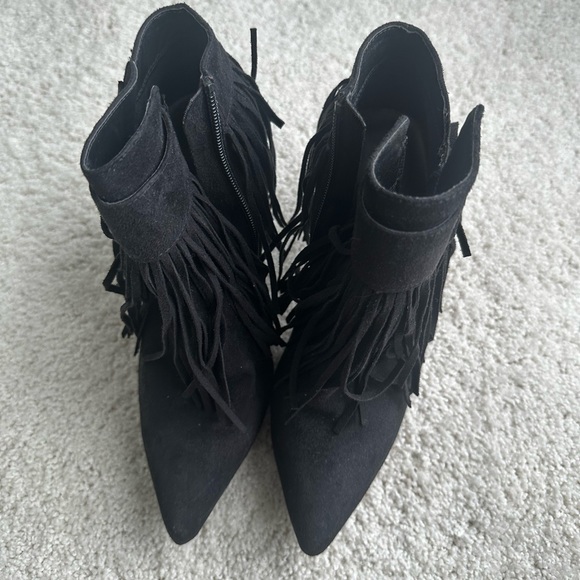 Wild Diva - Picture 4 of 4